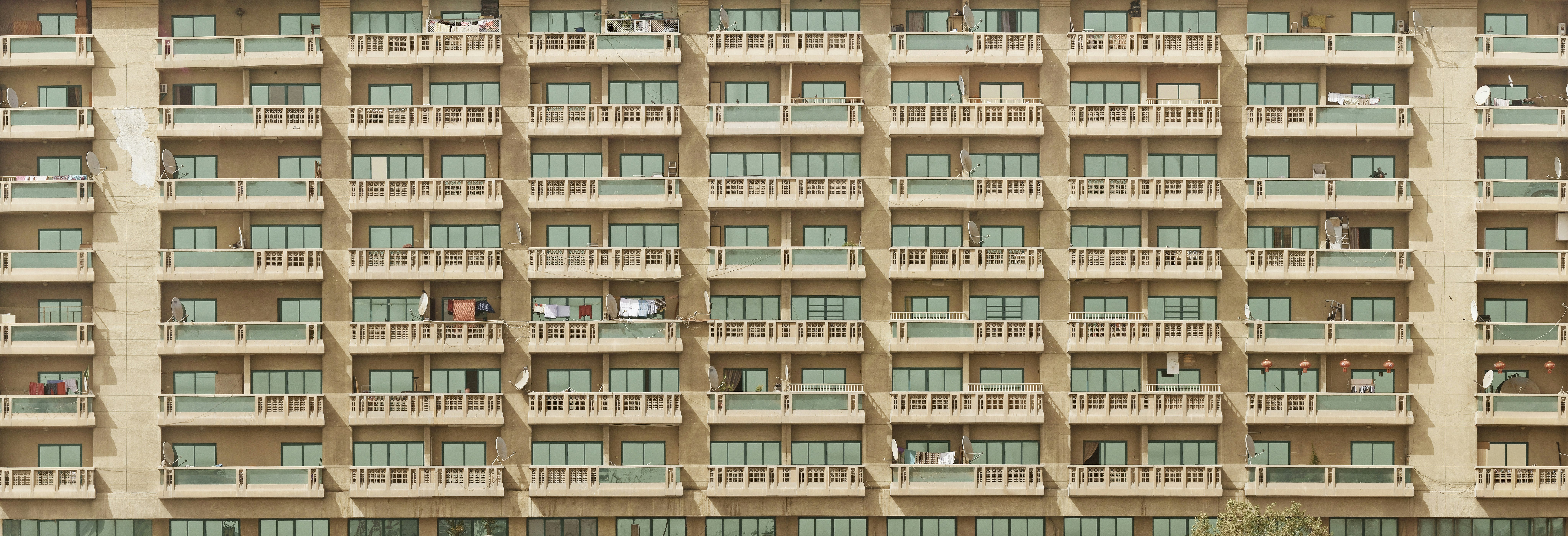 gray and green concrete buildings